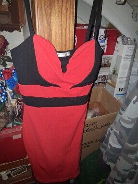 a'gaci Red and Black Bodycon Sweetheart Mini Dress